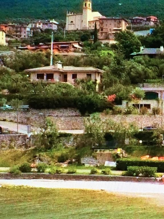 La Virgola Apartments 브렌조네 술 가르다 외부 사진